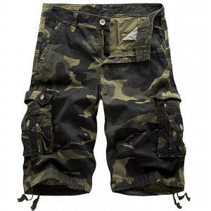 Short homme style militaire