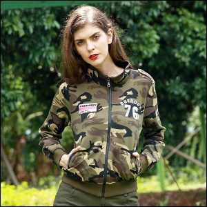 Veste militaire motif camouflage femme